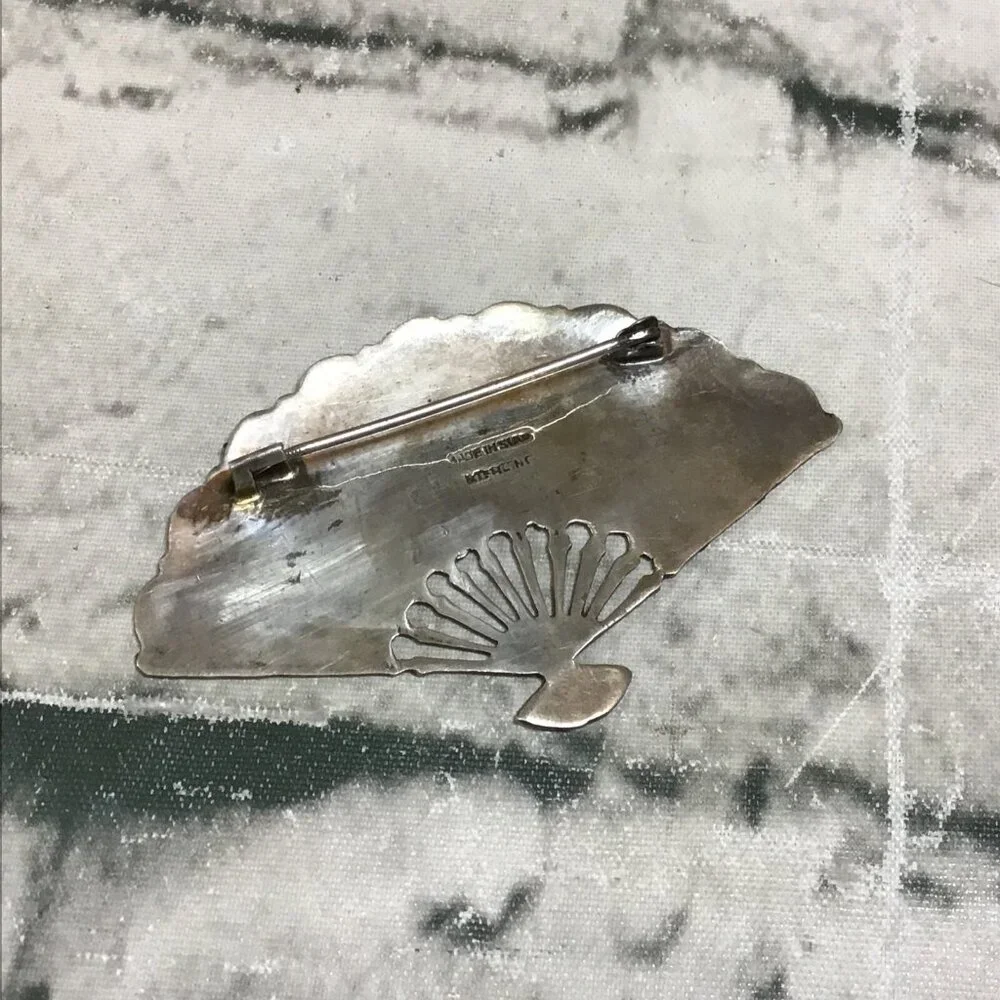 Vintage Fan Pin Sterling‎ Silver Goddesses Temple Dancers WWII Era Brooch Siam
